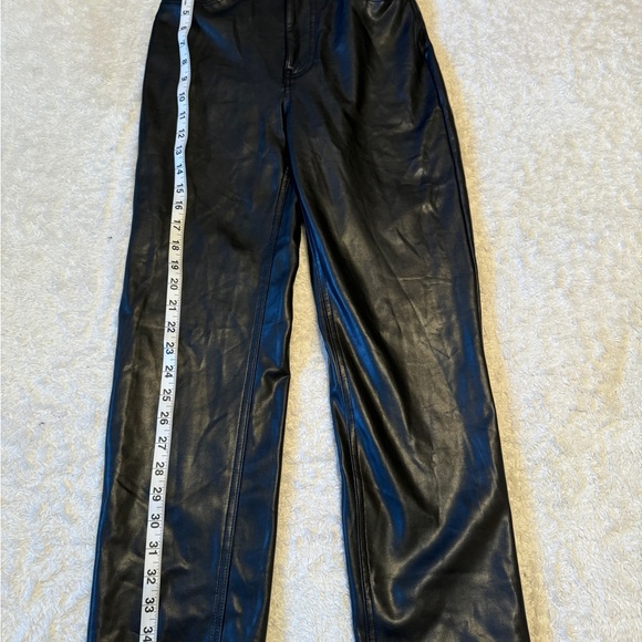 Abercrombie & Fitch The ankle straight ultra high rise Faux leather pants - Picture 9 of 10